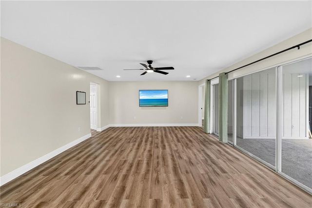 4208 SE 2nd AVE, Cape Coral, FL 33904