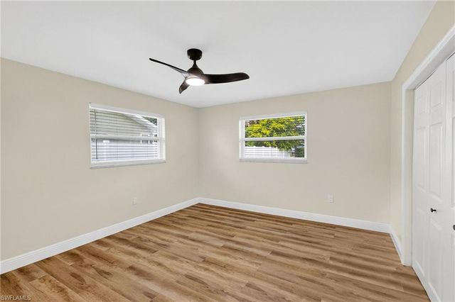 4208 SE 2nd AVE, Cape Coral, FL 33904