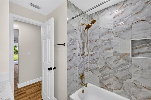 4208 SE 2nd AVE, Cape Coral, FL 33904