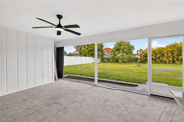 4208 SE 2nd AVE, Cape Coral, FL 33904
