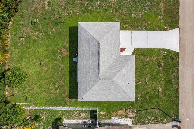 4208 SE 2nd AVE, Cape Coral, FL 33904