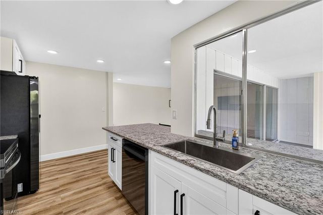 4208 SE 2nd AVE, Cape Coral, FL 33904