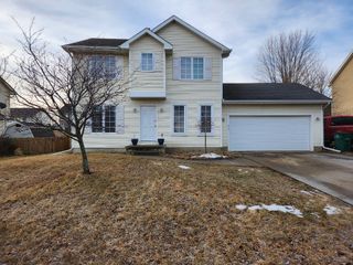 813 Edgewater Drive, Polk City, IA 50226