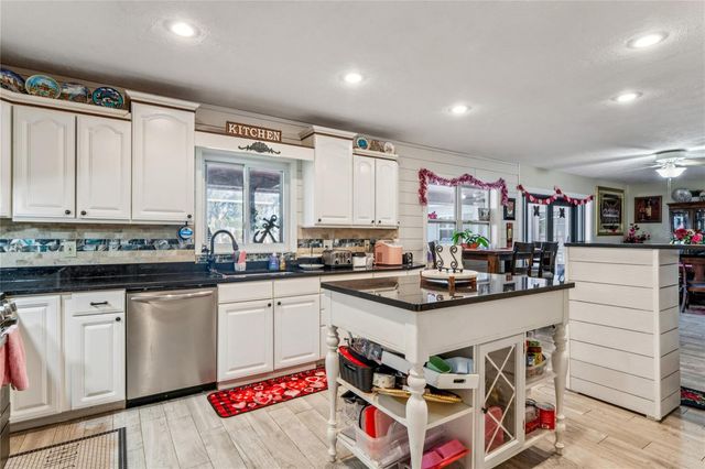 1410 VIOLA DRIVE, Brandon, FL 33511