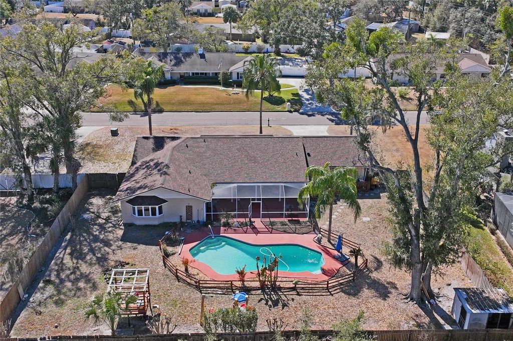 Image 47 of property listing at 1410 VIOLA DRIVE, Brandon, FL 33511