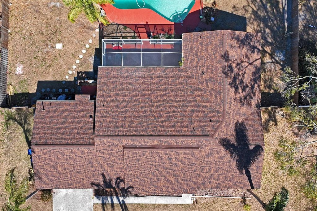 Image 59 of property listing at 1410 VIOLA DRIVE, Brandon, FL 33511