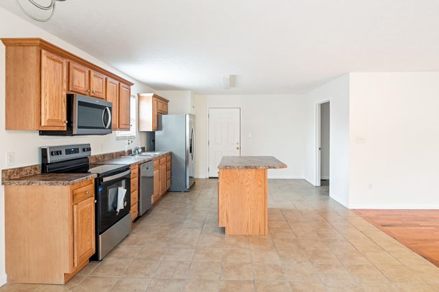 432 Scarlet Oak Drive, London, KY 40741