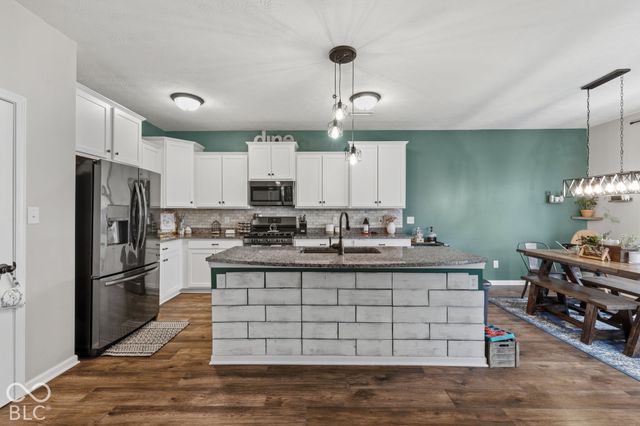 621 Appaloosa Drive, Bargersville, IN 46106