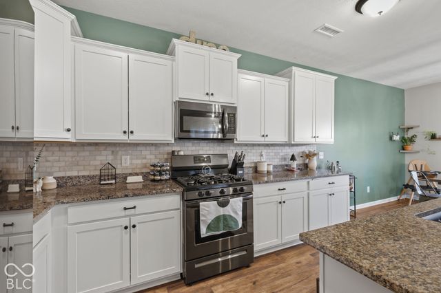 621 Appaloosa Drive, Bargersville, IN 46106
