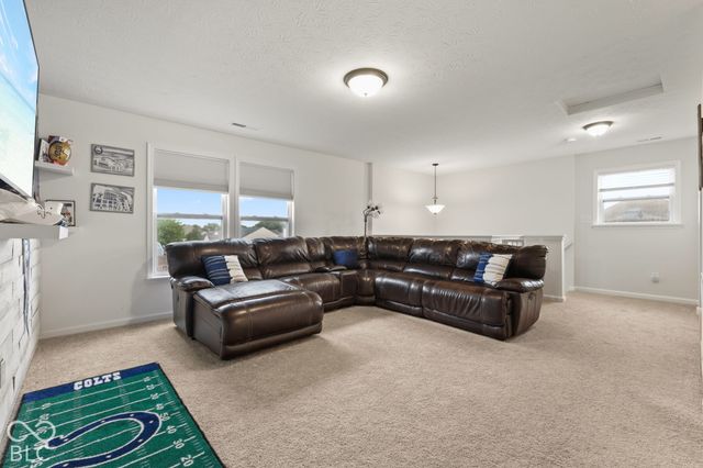 621 Appaloosa Drive, Bargersville, IN 46106