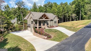 2079 Almont Rd., Young Harris, GA 30582