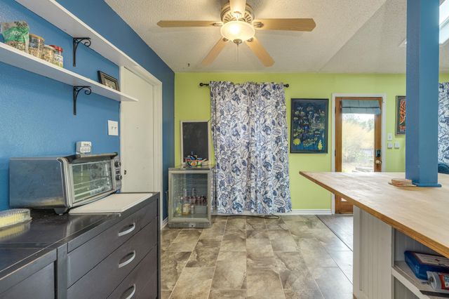 7707 Meadowview LN, Austin, TX 78752