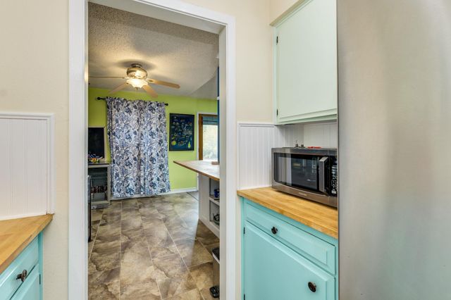 7707 Meadowview LN, Austin, TX 78752