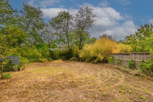 7707 Meadowview LN, Austin, TX 78752