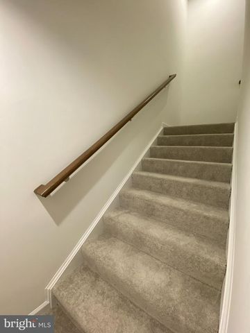 97 BOSQUE CT, Martinsburg, WV 25404