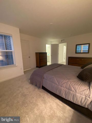 97 BOSQUE CT, Martinsburg, WV 25404
