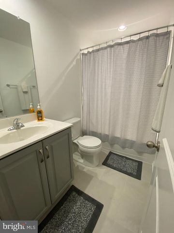 97 BOSQUE CT, Martinsburg, WV 25404