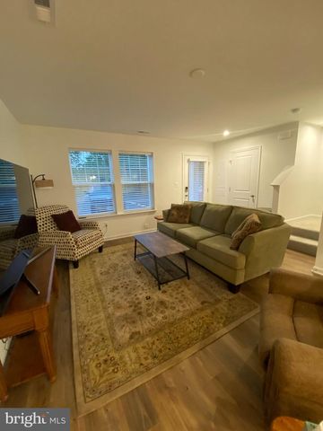 97 BOSQUE CT, Martinsburg, WV 25404
