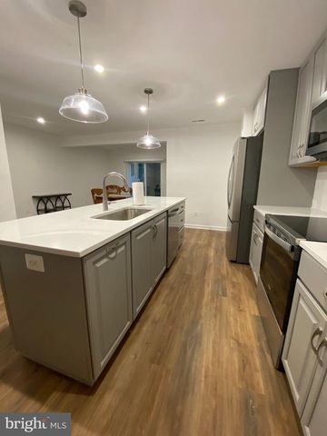 97 BOSQUE CT, Martinsburg, WV 25404