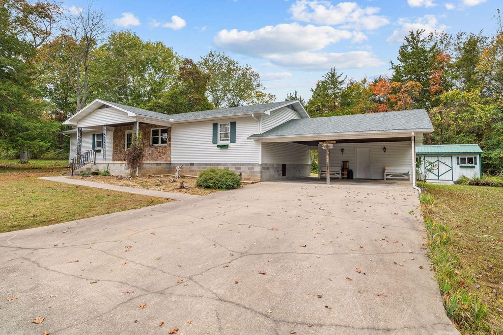 23124 Farm Road 1245, Shell Knob, MO 65747