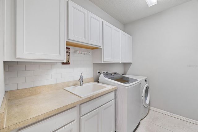 9373 ROYAL ESTATES BOULEVARD, Orlando, FL 32836