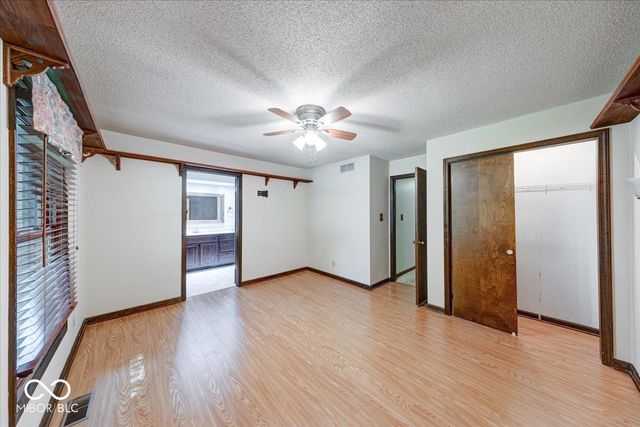 11 N Restin Road, Greenwood, IN 46142