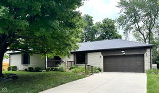 11 N Restin Road, Greenwood, IN 46142