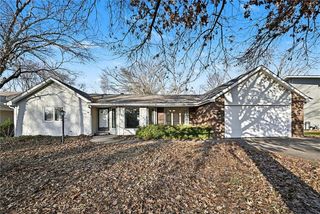 2709 Lawrence Avenue, Lawrence, KS 66047