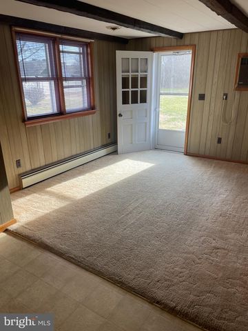 4420 W DENNEYS RD, Dover, DE 19904