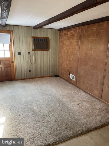 4420 W DENNEYS RD, Dover, DE 19904