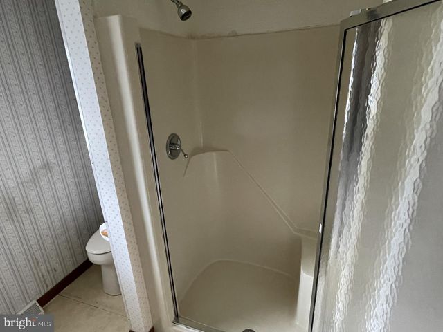 4420 W DENNEYS RD, Dover, DE 19904