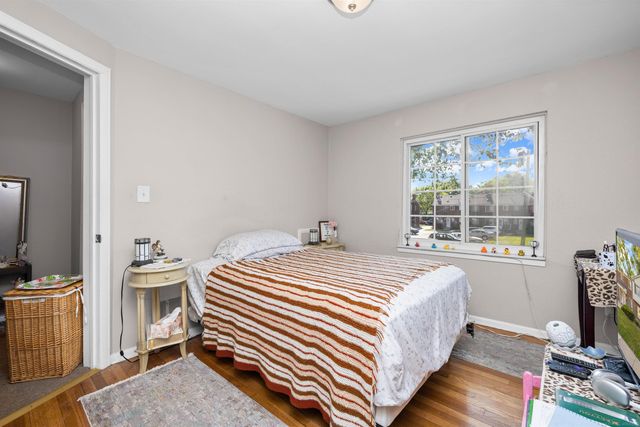 23056 Gary Lane, Saint Clair Shores, MI 48080