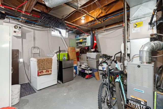 23056 Gary Lane, Saint Clair Shores, MI 48080