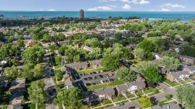 23056 Gary Lane, Saint Clair Shores, MI 48080