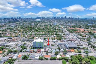 102 NW 27TH AVE, Miami, FL 33125