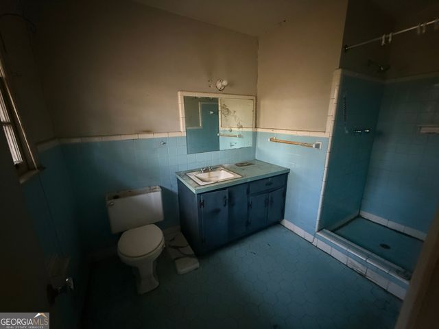 6896 Florence Drive, Lithia Springs, GA 30122