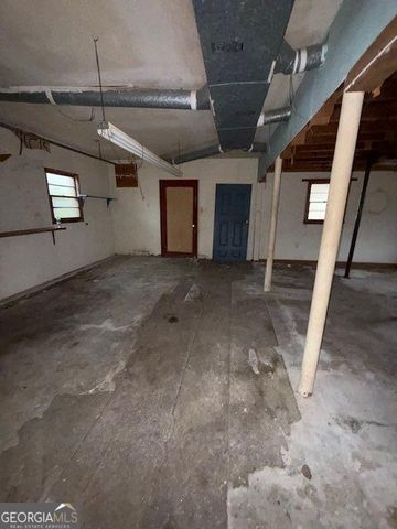 6896 Florence Drive, Lithia Springs, GA 30122