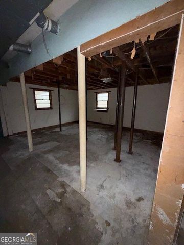 6896 Florence Drive, Lithia Springs, GA 30122