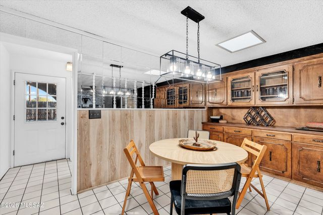 1512 E Copper Street, Tucson, AZ 85719