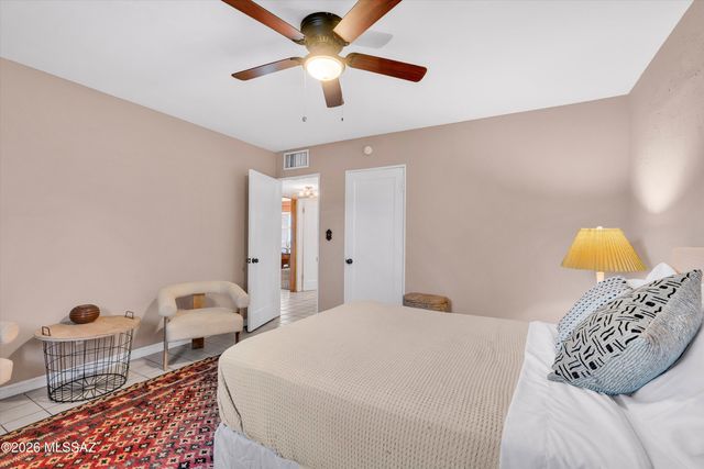 1512 E Copper Street, Tucson, AZ 85719