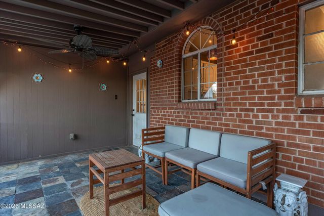 1512 E Copper Street, Tucson, AZ 85719