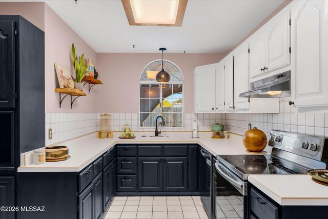 1512 E Copper Street, Tucson, AZ 85719