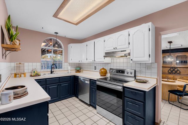 1512 E Copper Street, Tucson, AZ 85719