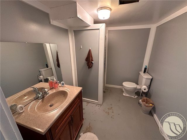 131 S 1st Street W, Baker, MT 59313