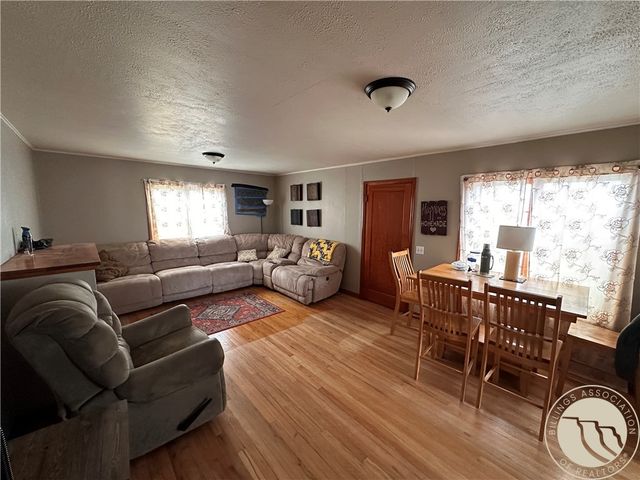 131 S 1st Street W, Baker, MT 59313