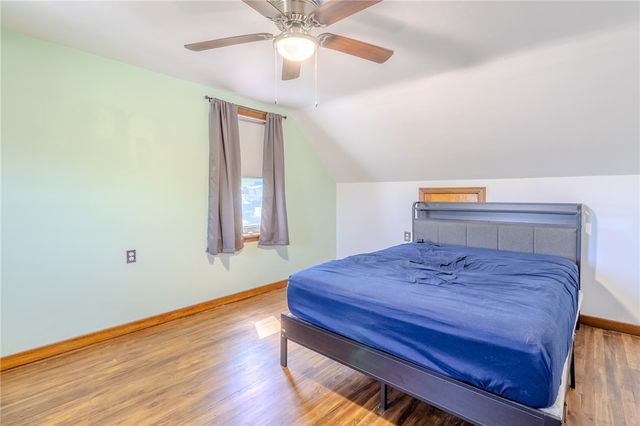 1832 Texas, West Mifflin, PA 15122