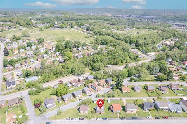1832 Texas, West Mifflin, PA 15122