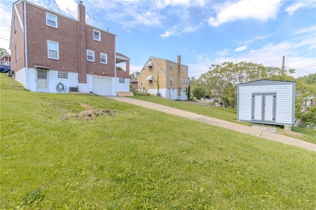 1832 Texas, West Mifflin, PA 15122