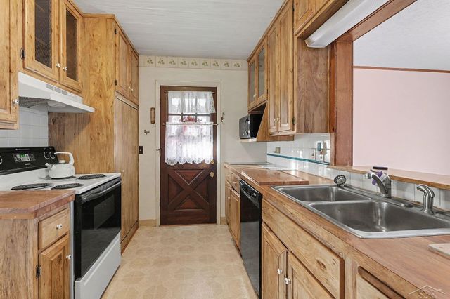 305 S Cornell Street, Bay City, MI 48708