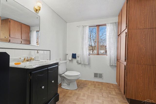 305 S Cornell Street, Bay City, MI 48708